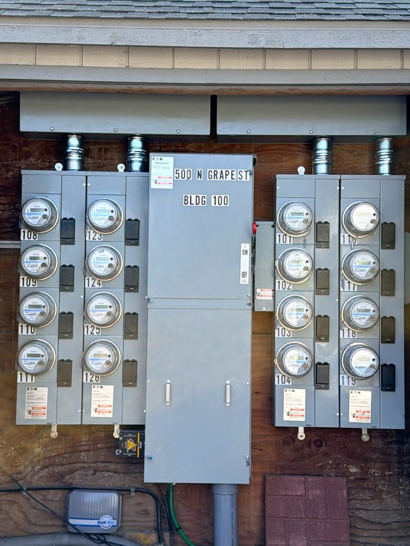 Multi-meter service — 500 N Grape St, Building 100