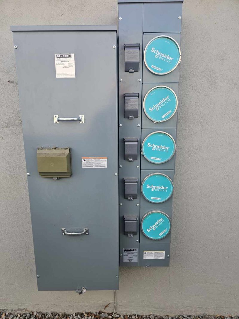 Multi-meter install — Square D Schneider, 5-meter service
